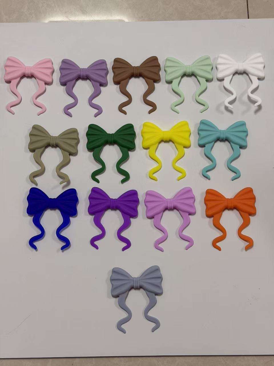 Wholesale Assorted Matte Silicone Curly Ribbon Bow Beadable Charms, DIY Bead Decorative Bow Accessories Matte Silicone Beadable Curly Bow Tumbler Charm