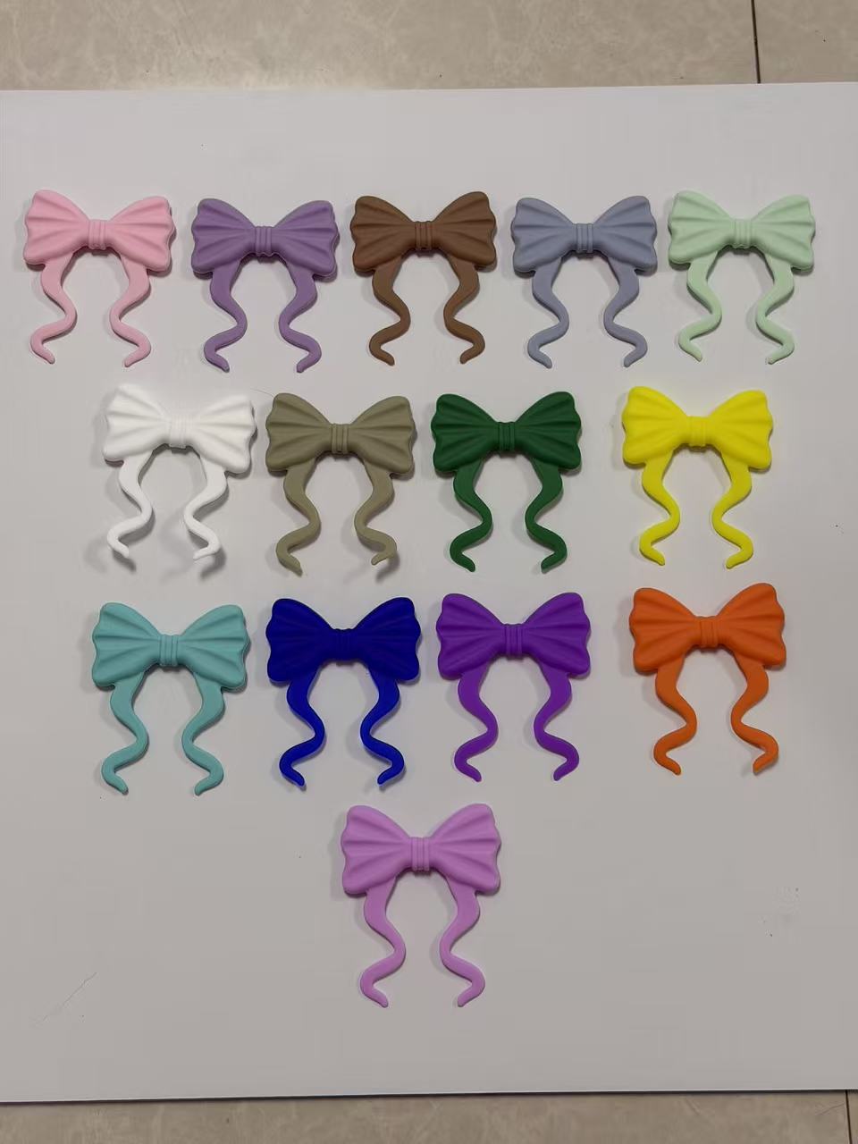 Wholesale Assorted Matte Silicone Curly Ribbon Bow Beadable Charms, DIY Bead Decorative Bow Accessories Matte Silicone Beadable Curly Bow Tumbler Charm