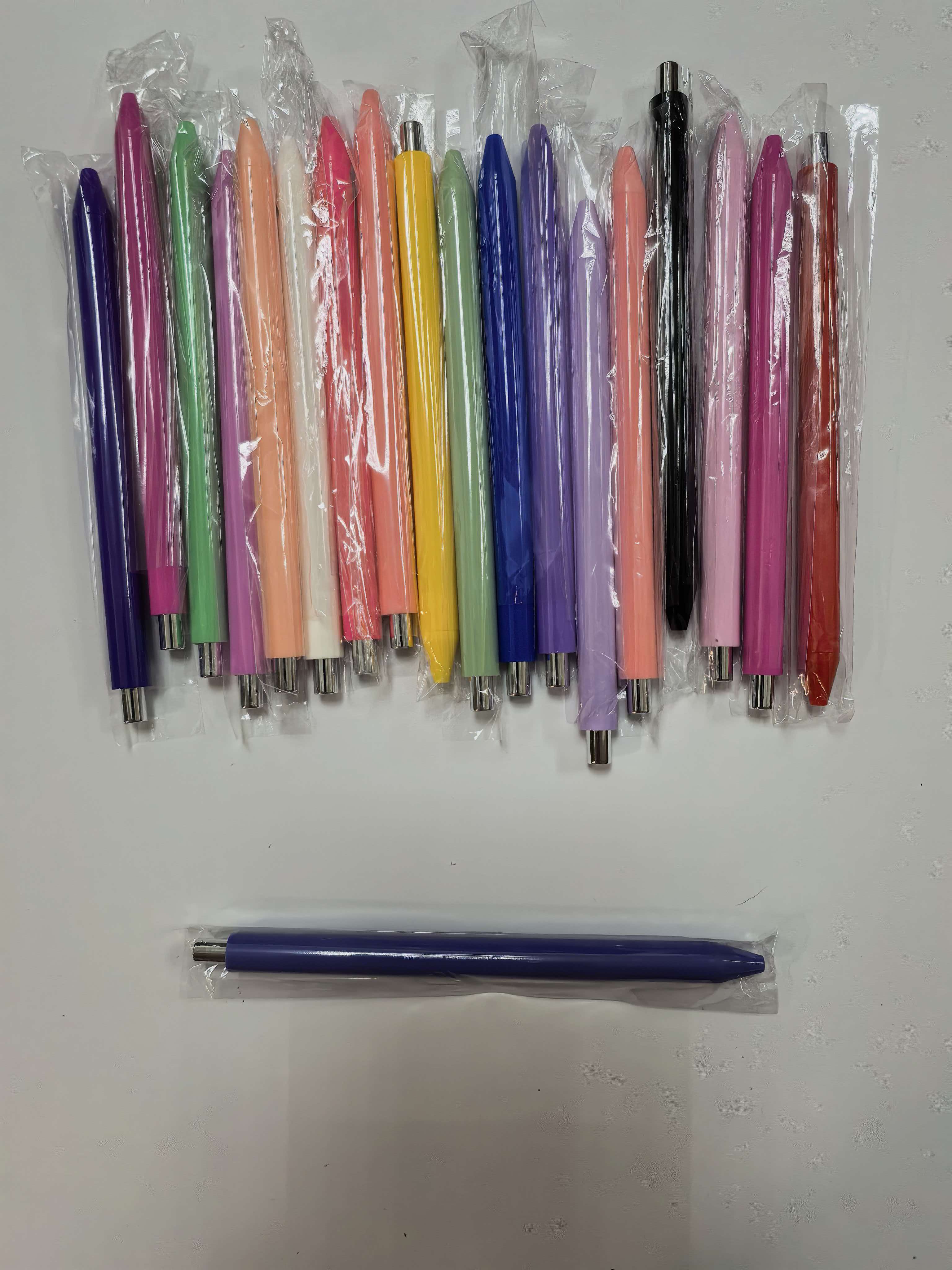 Wholesale Solid Color Retractable Ballpoint Pens, Custom Logo Blank Click Pens, Wraps available, gift sets