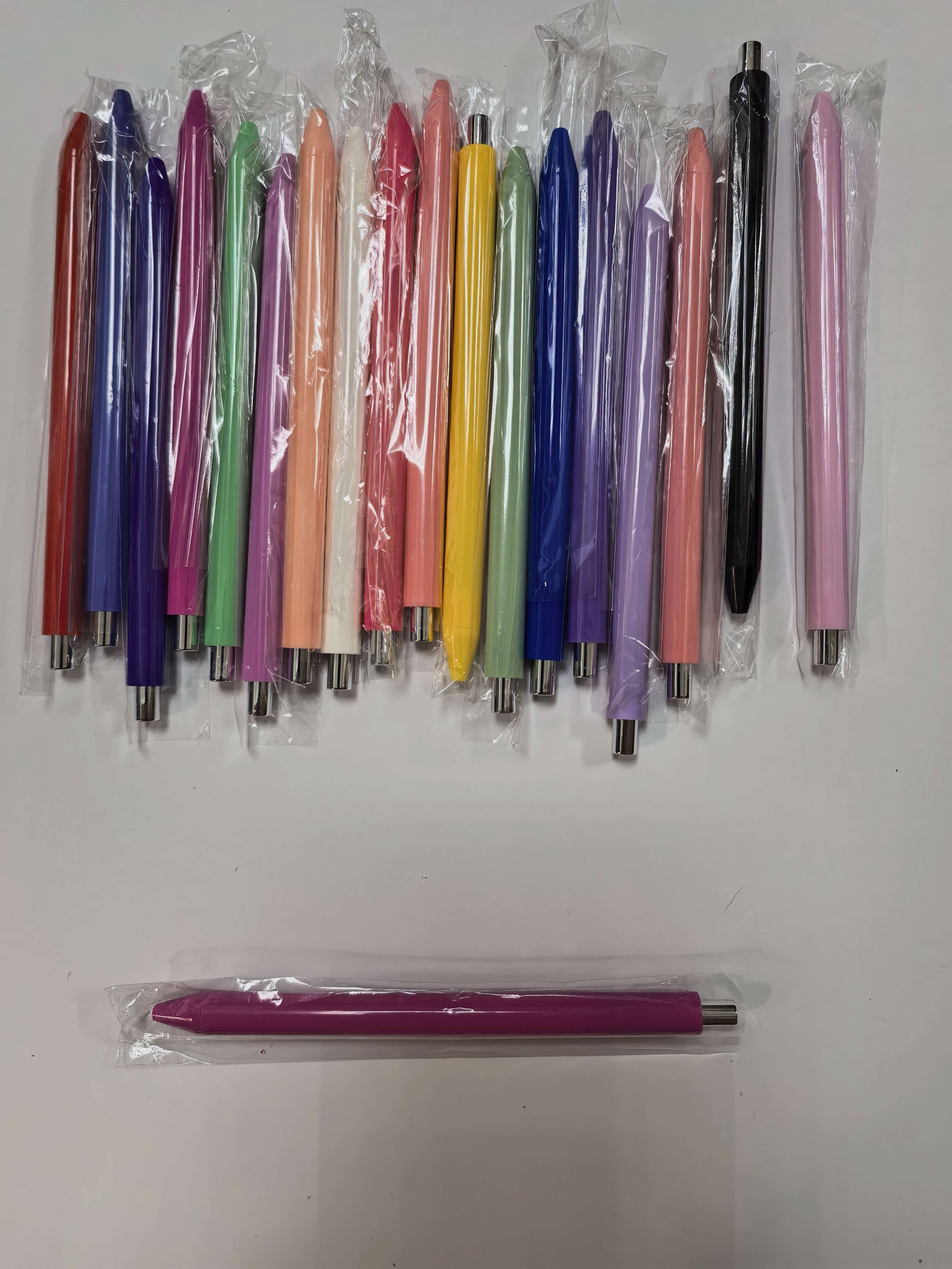 Wholesale Solid Color Retractable Ballpoint Pens, Custom Logo Blank Click Pens, Wraps available, gift sets