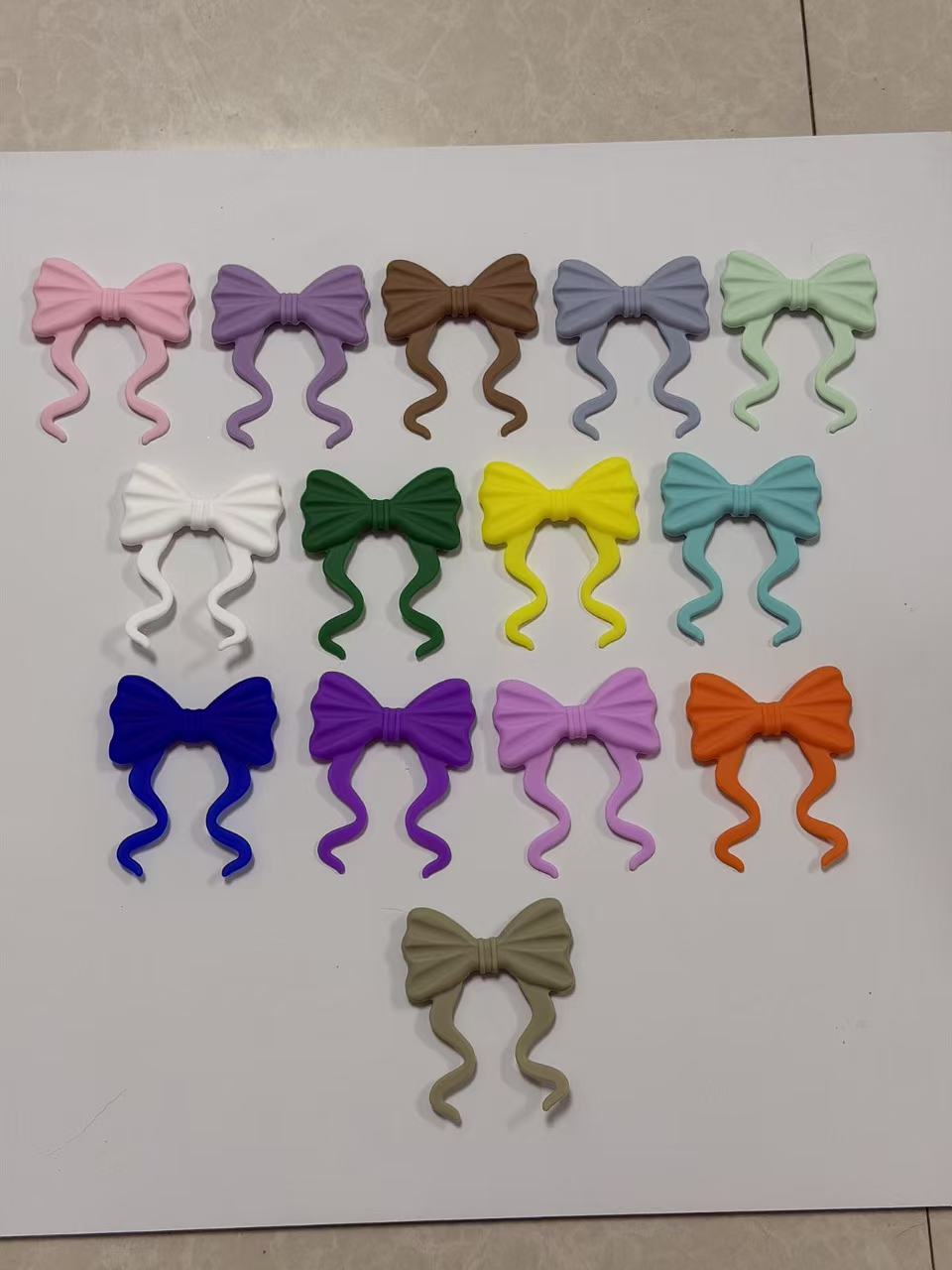 Wholesale Assorted Matte Silicone Curly Ribbon Bow Beadable Charms, DIY Bead Decorative Bow Accessories Matte Silicone Beadable Curly Bow Tumbler Charm