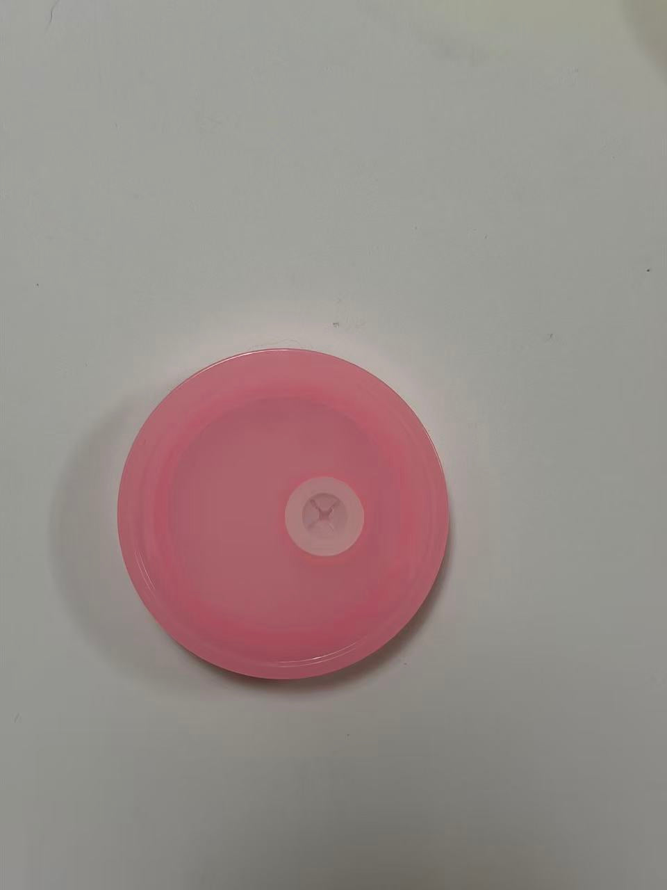 Wholesale Assorted Color 16oz Plastic Cup Covers Solid & Transparent Multicolor Plastic Replacement Cup Lids Compatible With 16oz Disposable Boba Tea Smoothie Cups With Central Straw Hole